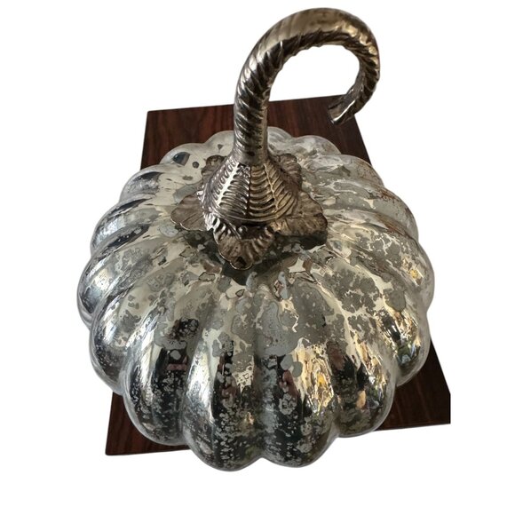 Mercury Glass Pumpkin Decoration With Silver & Gold Finish 7" Tall Made In India - Picture 3 of 6